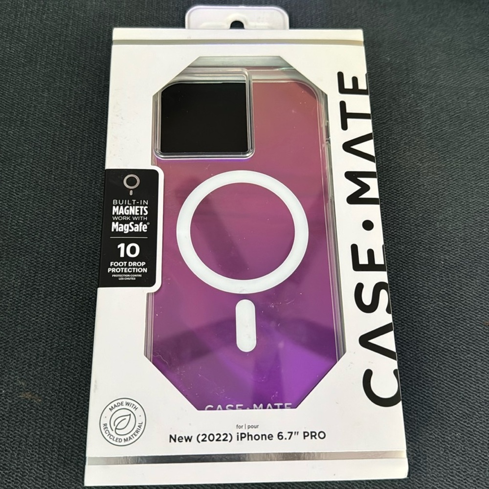 CASEMATE iPhone 14 Pro Max Brand New reflective  case with MagSafe
